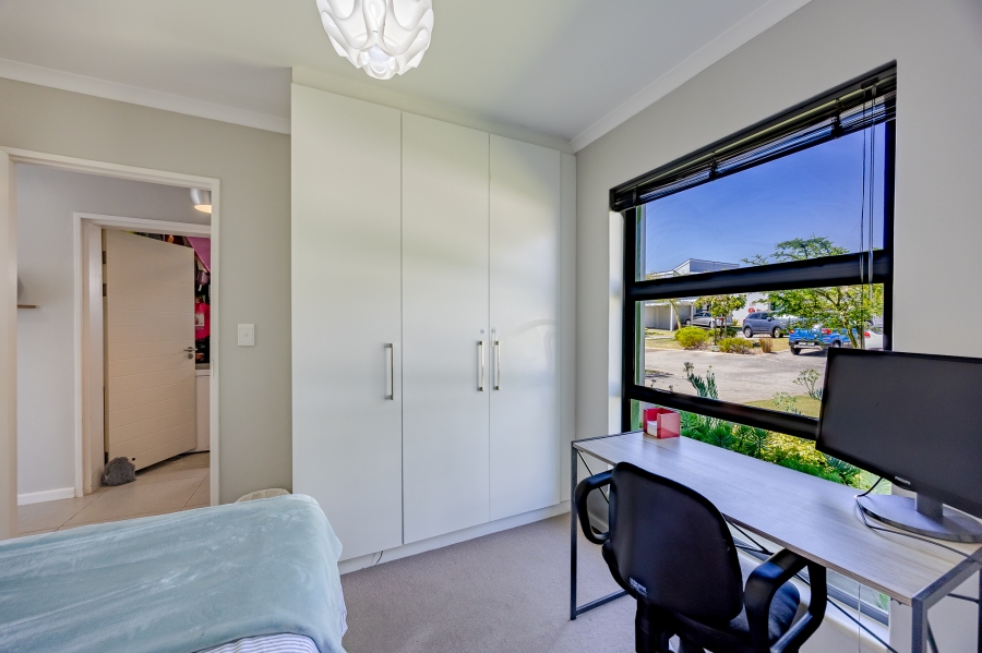 3 Bedroom Property for Sale in Burgundy Estate Western Cape